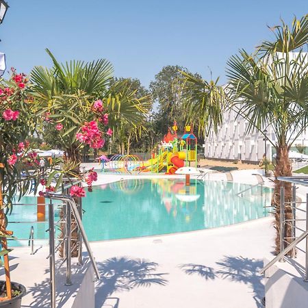 Mera Holiday Resort Venus Zewnętrze zdjęcie